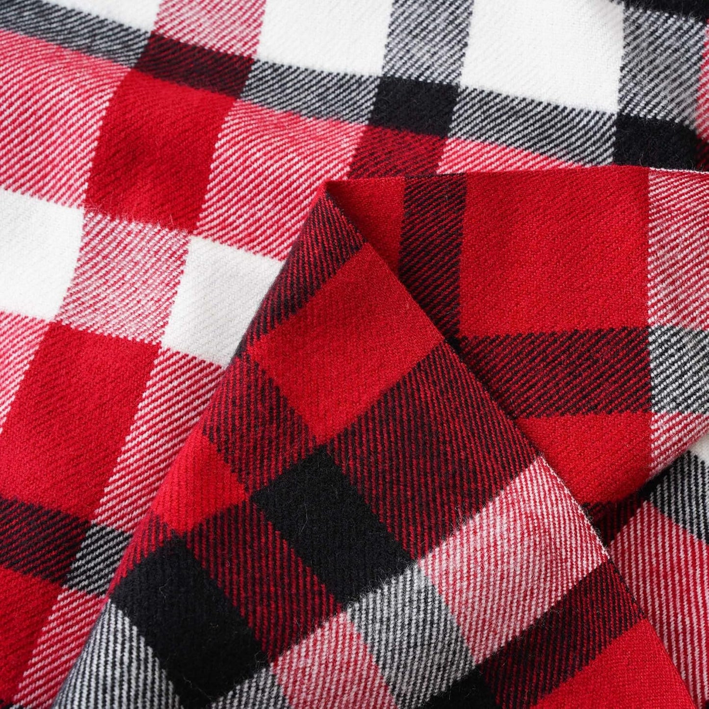 Christmas Red Plaid Throw Blanket for Couch, Bed, Super Soft Red Plaid Scarf, Throw Blanket, Christmas Decorative Throw with Tassels 50"X60"